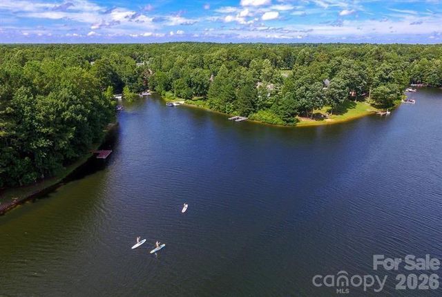 3122 McCauley Meadows Drive, Charlotte, NC 28216