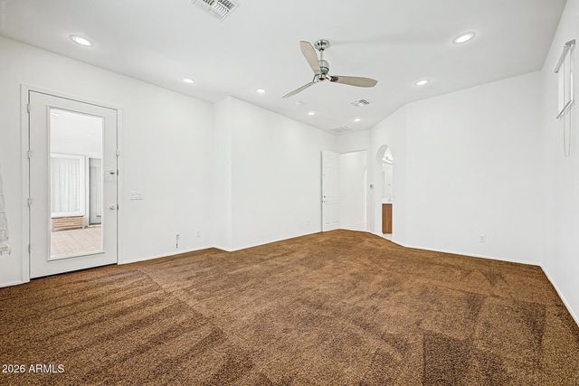 2416 W KACHINA Trail, Phoenix, AZ 85041