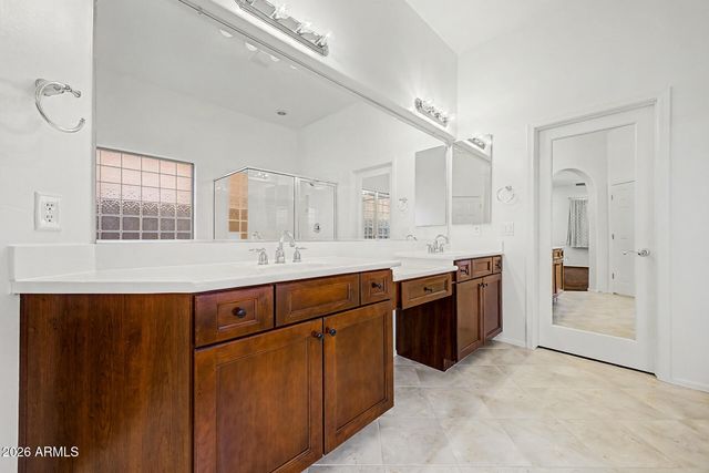 2416 W KACHINA Trail, Phoenix, AZ 85041
