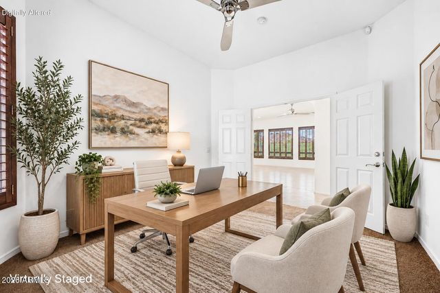 2416 W KACHINA Trail, Phoenix, AZ 85041