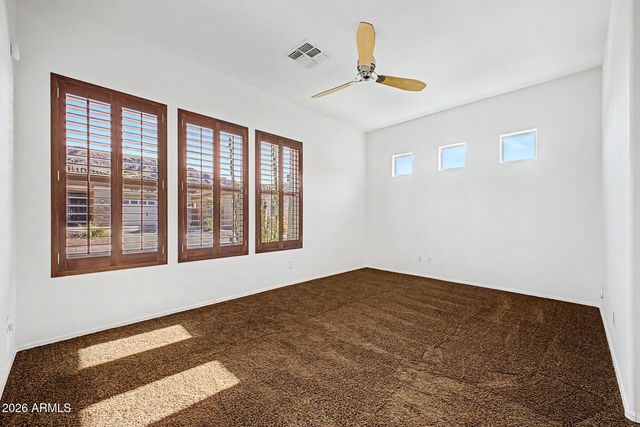 2416 W KACHINA Trail, Phoenix, AZ 85041