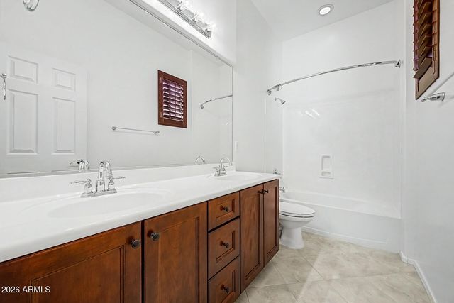 2416 W KACHINA Trail, Phoenix, AZ 85041