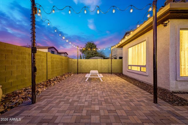2416 W KACHINA Trail, Phoenix, AZ 85041