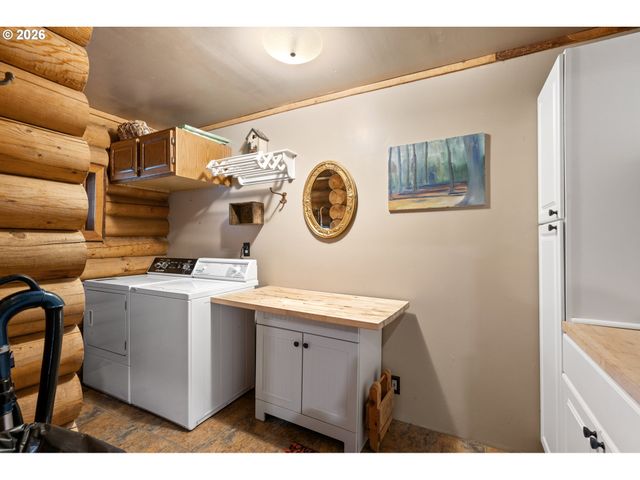 74091 Thornhollow Rd, Adams, OR 97810