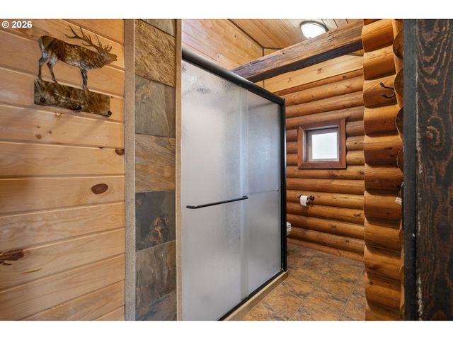 74091 Thornhollow Rd, Adams, OR 97810