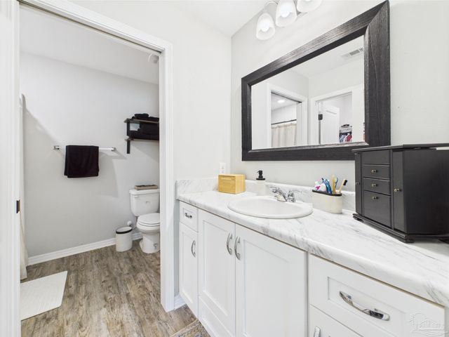 430 Morris Ave, Cantonment, FL 32533