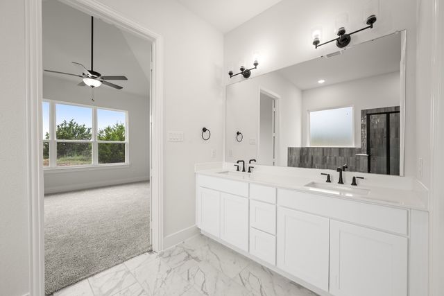 157 Fan Mill Trail, Weatherford, TX 76085