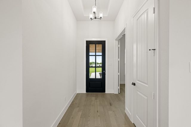 157 Fan Mill Trail, Weatherford, TX 76085