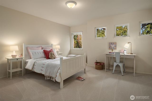 10647 Woodhaven Lane, Bellevue, WA 98004