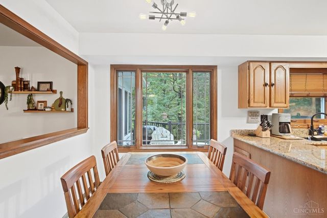 10033 Cliffwood Court, West Chester, OH 45241
