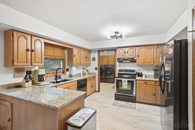 10033 Cliffwood Court, West Chester, OH 45241