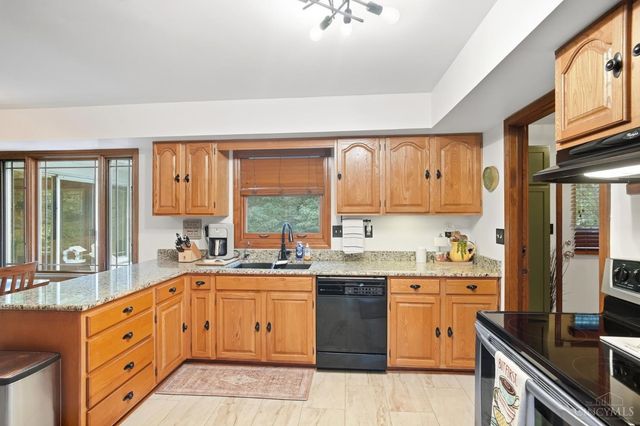 10033 Cliffwood Court, West Chester, OH 45241