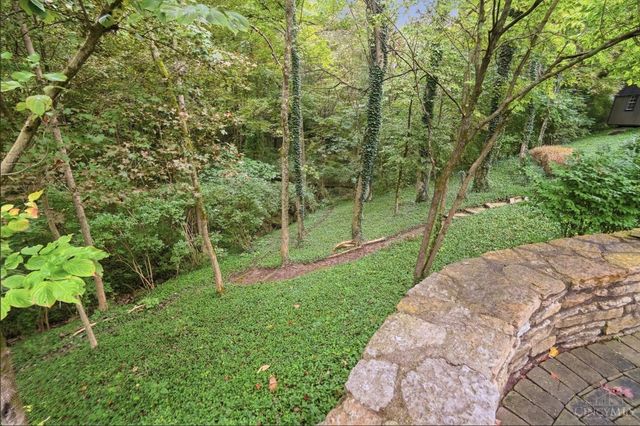 10033 Cliffwood Court, West Chester, OH 45241