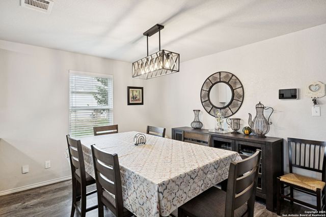 6915 Gino Valley, San Antonio, TX 78242