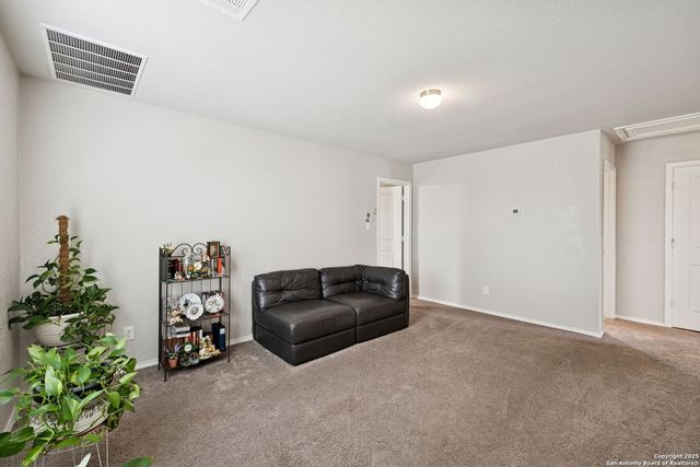 6915 Gino Valley, San Antonio, TX 78242