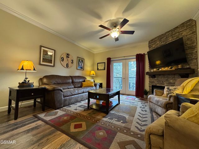 124 Plaza Drive, Pigeon Forge, TN 37863