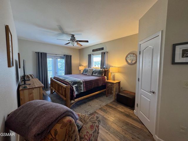 124 Plaza Drive, Pigeon Forge, TN 37863