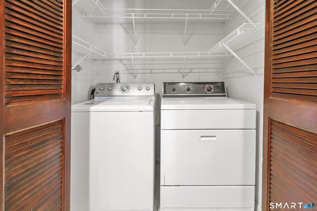 43 Limerick Road, Trumbull, CT 06611