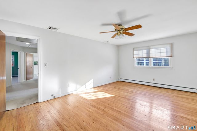 43 Limerick Road, Trumbull, CT 06611