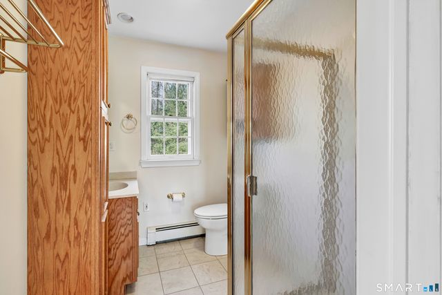 43 Limerick Road, Trumbull, CT 06611