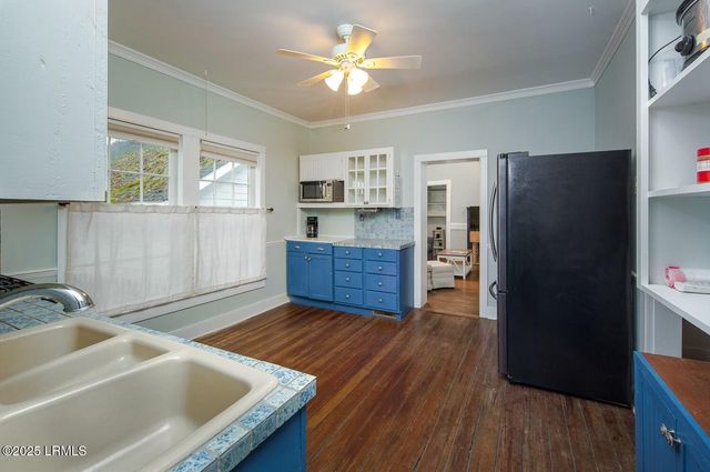 1003 London Avenue, Port Royal, SC 29935