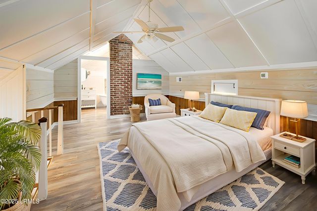 1003 London Avenue, Port Royal, SC 29935