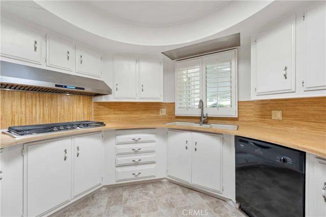 719 Glenlake, Placentia, CA 92870
