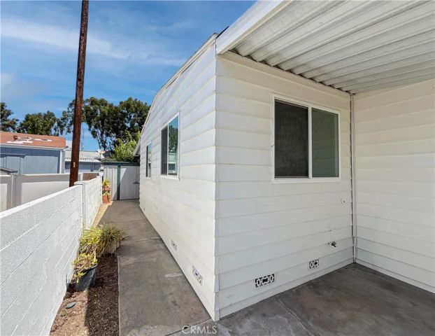 719 Glenlake, Placentia, CA 92870