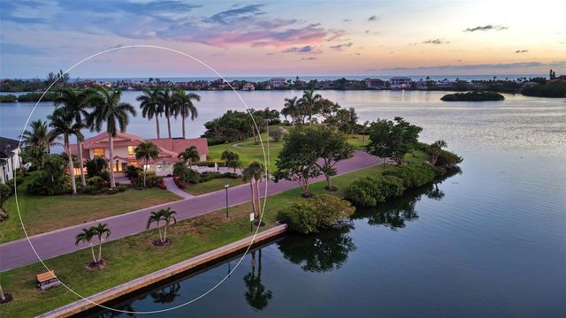 321 LOOKOUT POINT DRIVE, Osprey, FL 34229