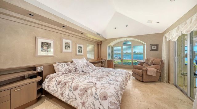 321 LOOKOUT POINT DRIVE, Osprey, FL 34229