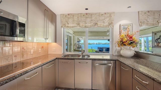 321 LOOKOUT POINT DRIVE, Osprey, FL 34229