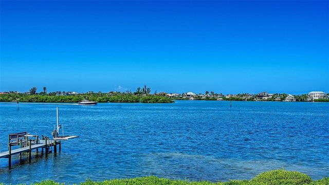 321 LOOKOUT POINT DRIVE, Osprey, FL 34229