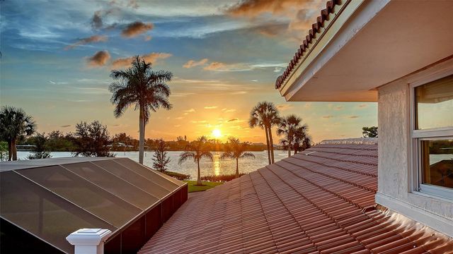 321 LOOKOUT POINT DRIVE, Osprey, FL 34229