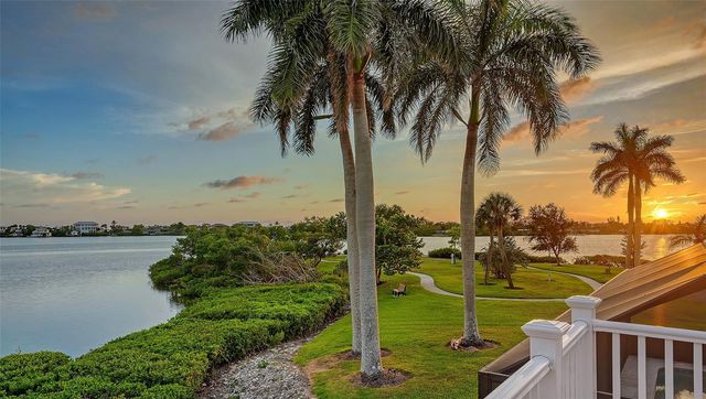 321 LOOKOUT POINT DRIVE, Osprey, FL 34229
