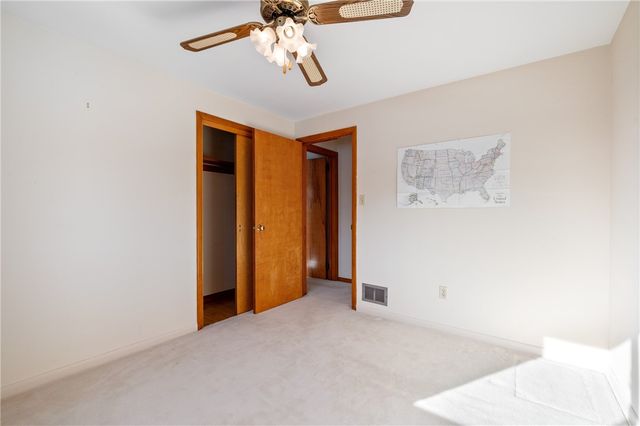 1156 W Point Ave, Brighton Heights, PA 15212