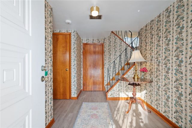 1156 W Point Ave, Brighton Heights, PA 15212