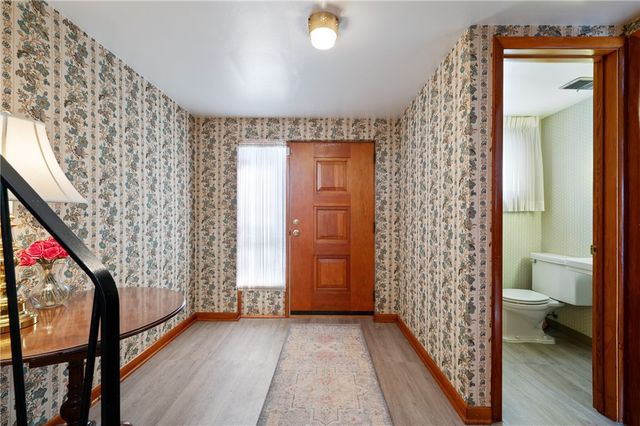 1156 W Point Ave, Brighton Heights, PA 15212