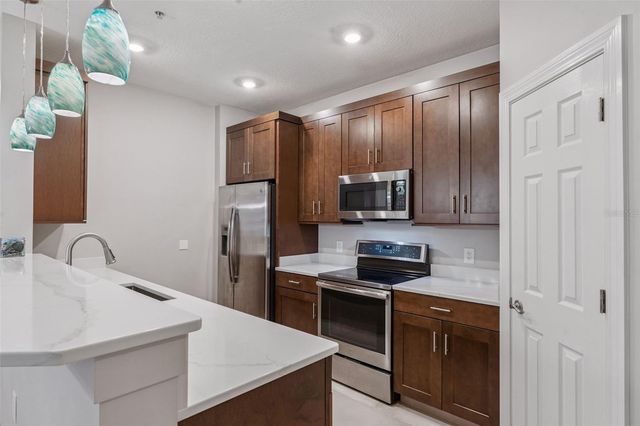 2484 SAN TECLA STREET 105, Orlando, FL 32835