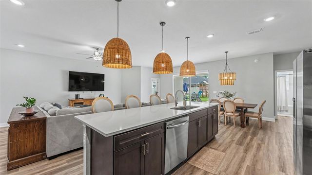 6686 TREYMONT DRIVE, Lakeland, FL 33813