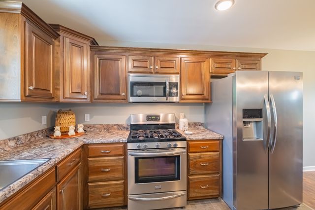 1143 Tom Grissom Rd, Morrison, TN 37357
