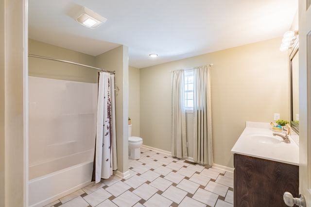 1143 Tom Grissom Rd, Morrison, TN 37357