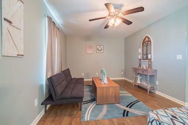 1143 Tom Grissom Rd, Morrison, TN 37357