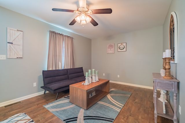 1143 Tom Grissom Rd, Morrison, TN 37357