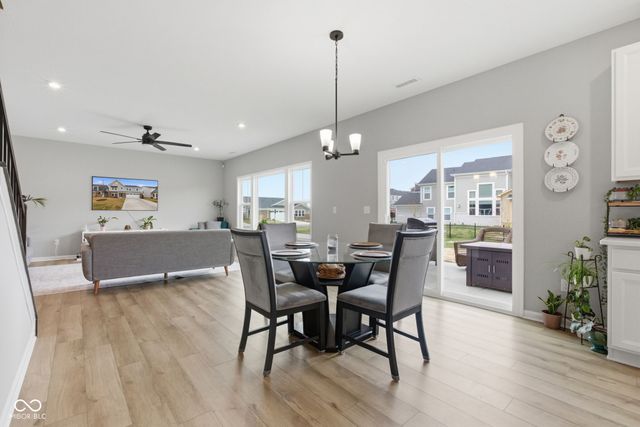 7323 Bailow Lane, Mccordsville, IN 46055