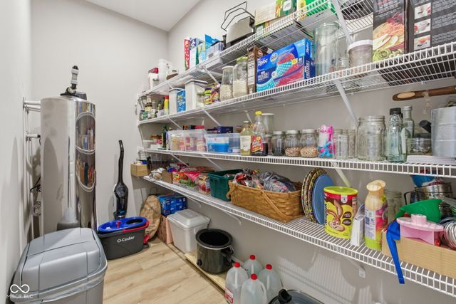 7323 Bailow Lane, Mccordsville, IN 46055