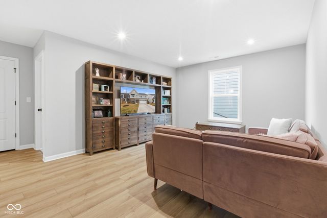 7323 Bailow Lane, Mccordsville, IN 46055