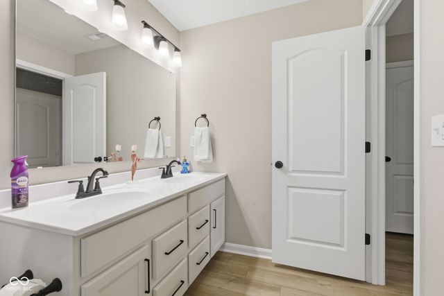 7323 Bailow Lane, Mccordsville, IN 46055