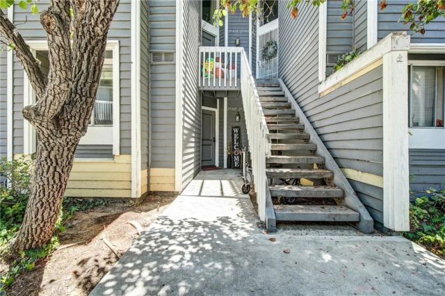 25335 Pine Creek, Los Angeles, CA 90744