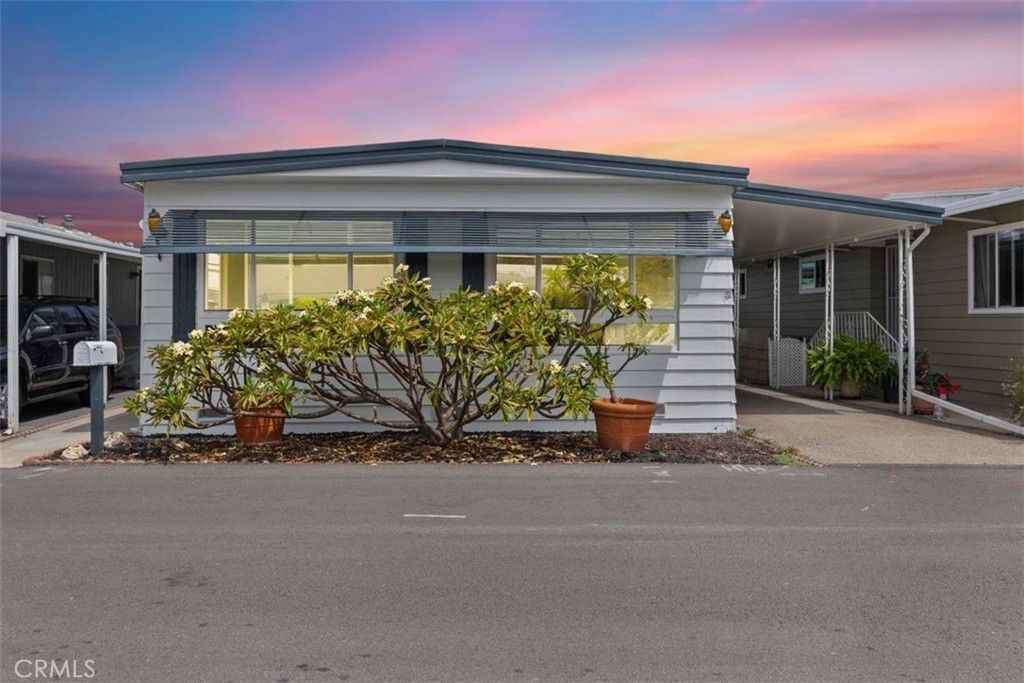 15621 Beach Blvd 103, Westminster, CA 92683 — exterior