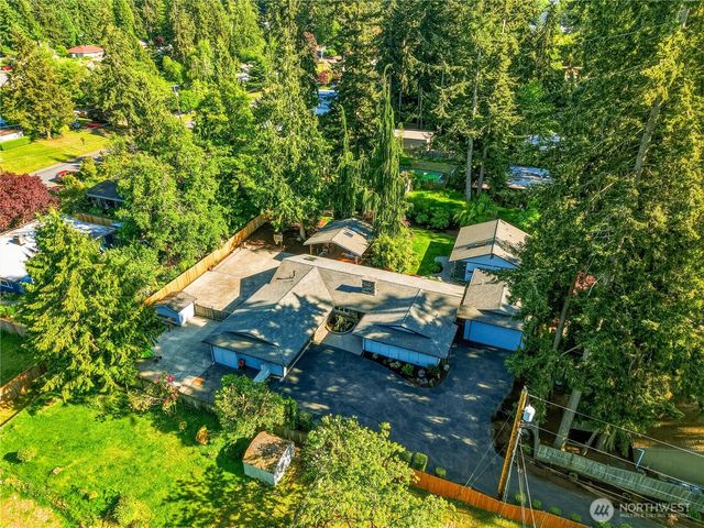19319 76th Avenue W, Lynnwood, WA 98036